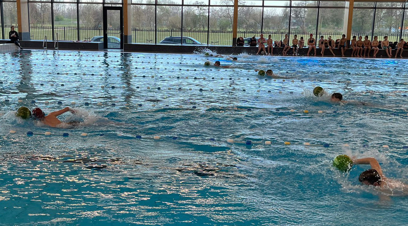 20260401 zwem je rot 04